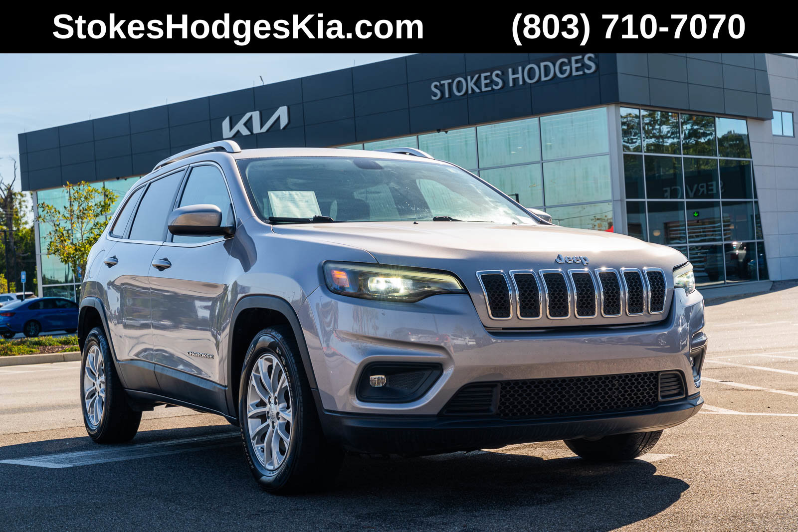 Used 2019 Jeep Cherokee Latitude w/ Popular Appearance Group