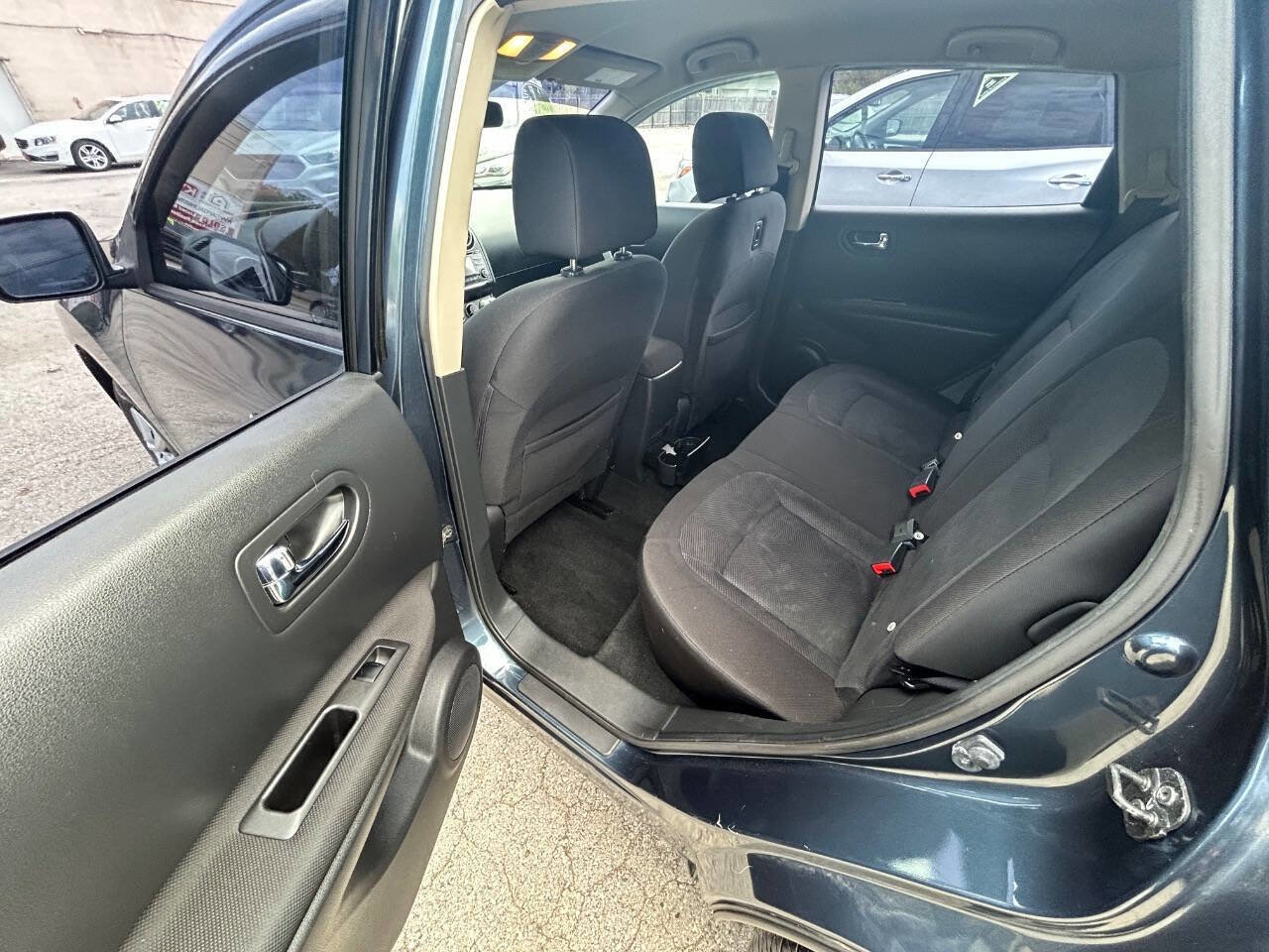 Used 2014 Nissan Rogue S w/ Convenience Package image 7