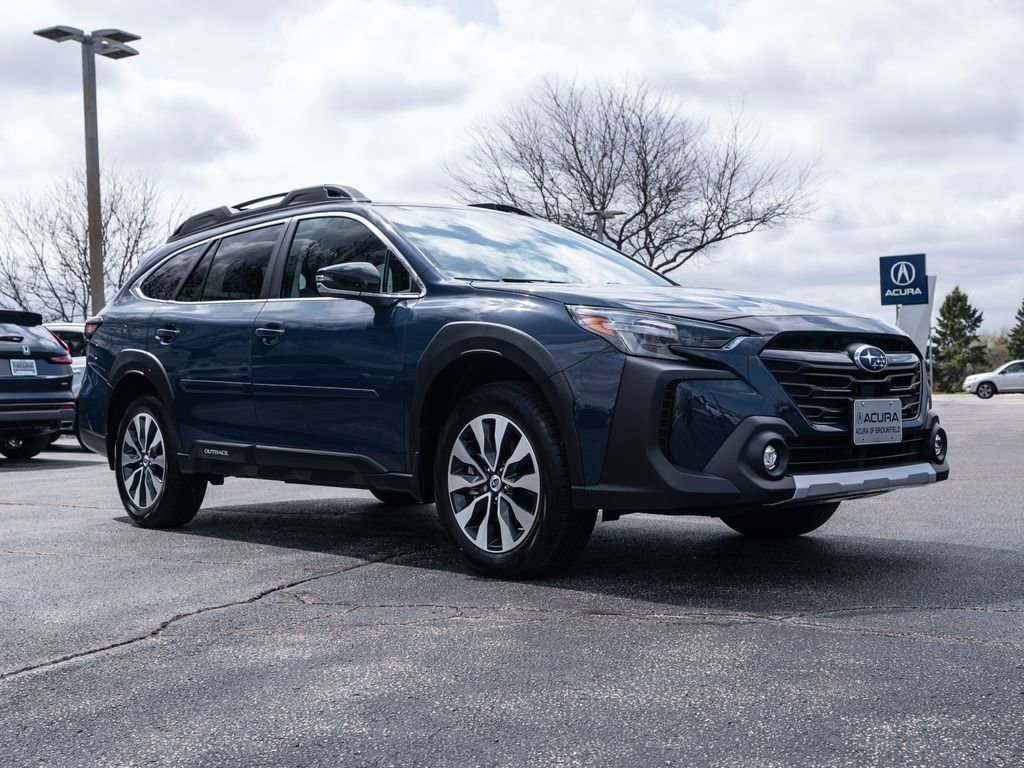 Used 2024 Subaru Outback Limited XT image 2