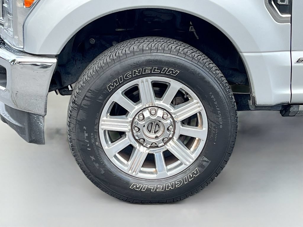 Used 2018 Ford F250 Platinum w/ Platinum Ultimate Package AWD/4WD image 33