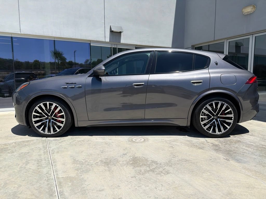 Certified 2023 Maserati Grecale Modena AWD/4WD image 9