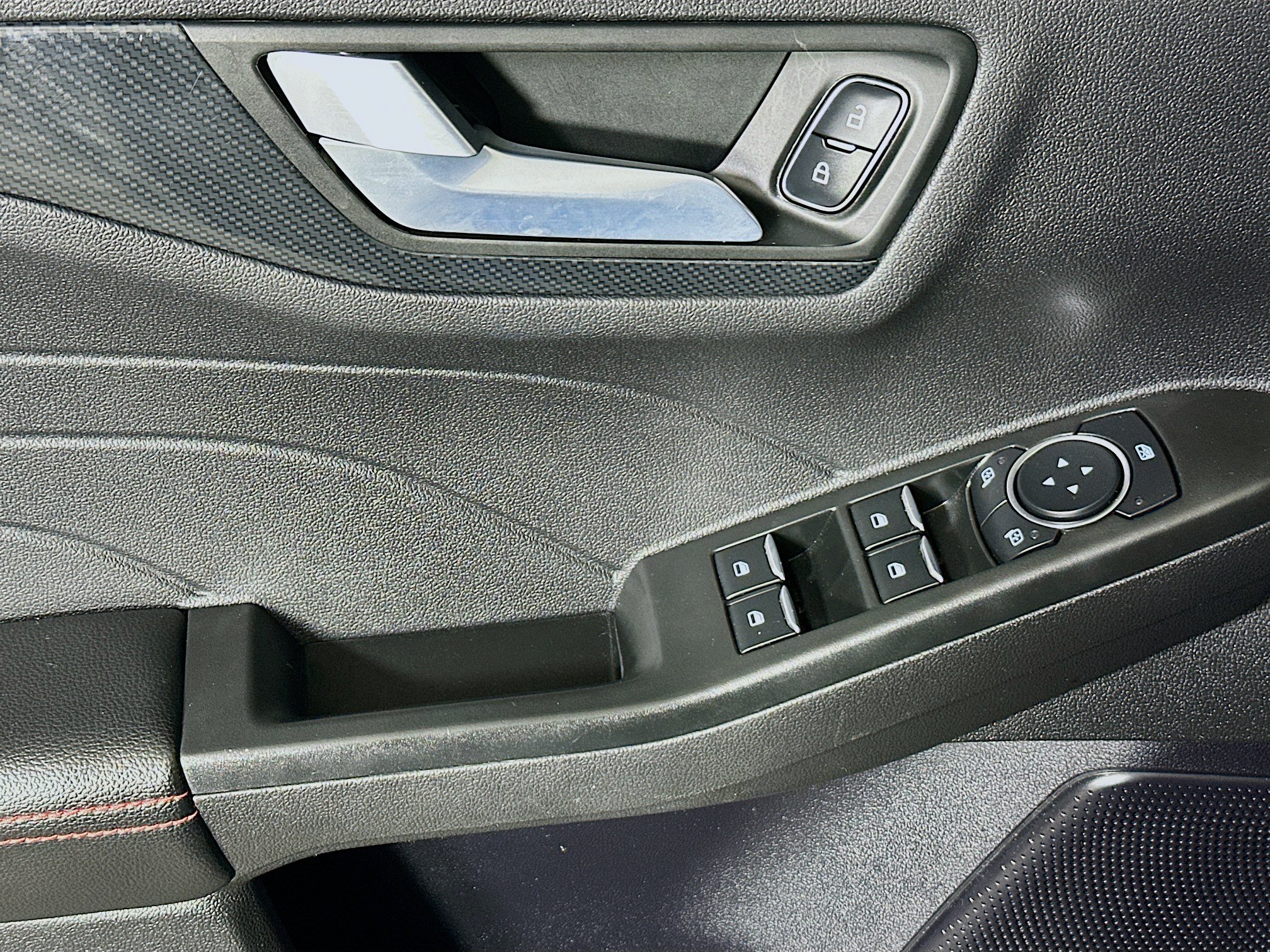 Used 2023 Ford Escape ST-Line w/ Tech Pack #1 FWD image 14