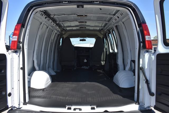 New 2025 Chevrolet Express 3500 w/ Driver Convenience Package RWD image 17