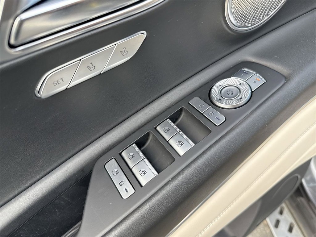 Used 2022 Genesis GV80 3.5T Advanced + image 13