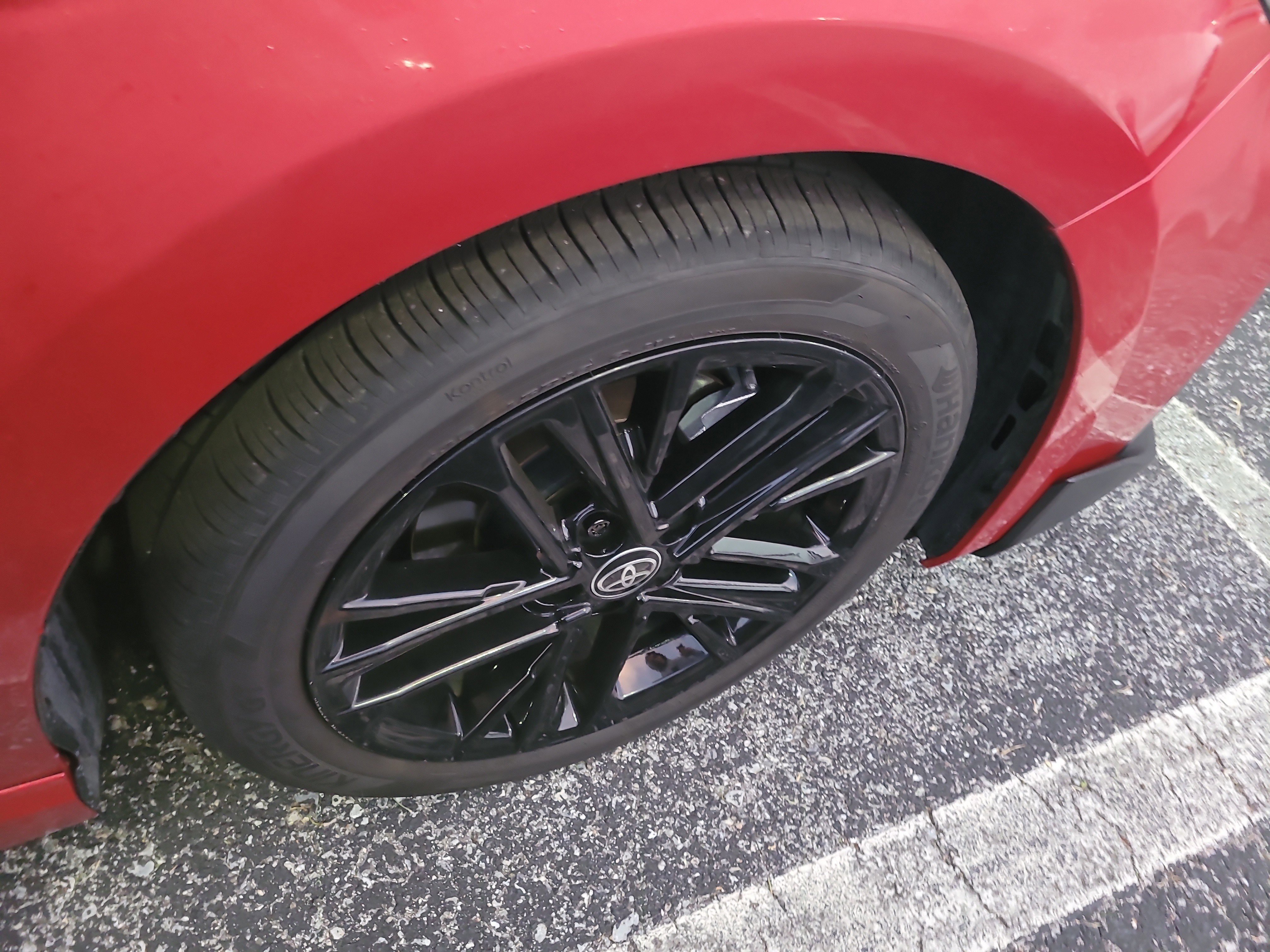 Certified 2025 Toyota Camry SE image 9