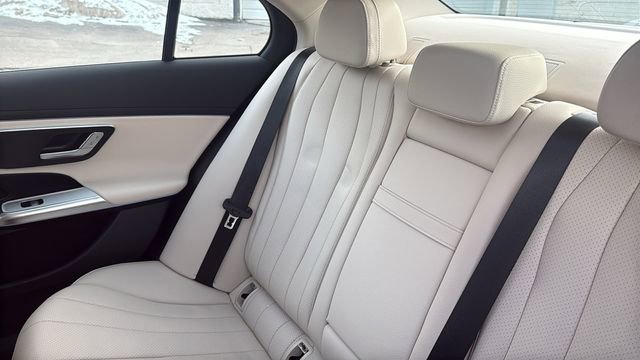 Certified 2025 Mercedes-Benz E 350 4MATIC Sedan image 19