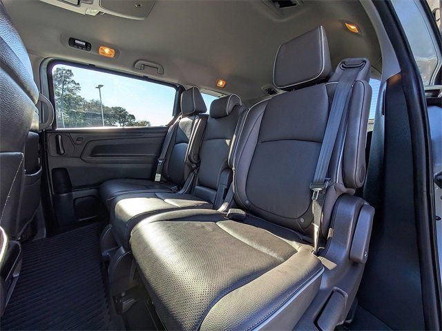 Used 2024 Honda Odyssey Elite image 14