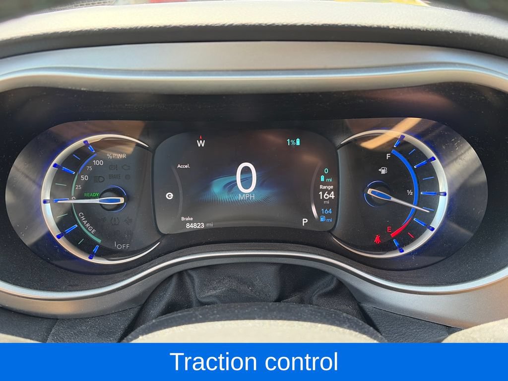 Used 2018 Chrysler Pacifica Touring-L FWD image 20