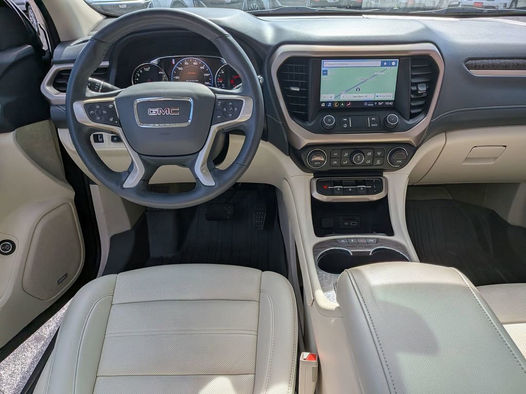 Certified 2023 GMC Acadia Denali w/ Denali Ultimate Package FWD image 23