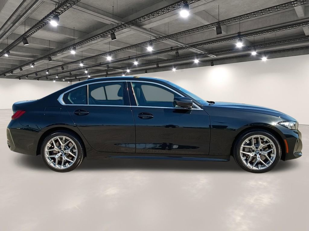 Used 2025 BMW 330i Sedan RWD image 17