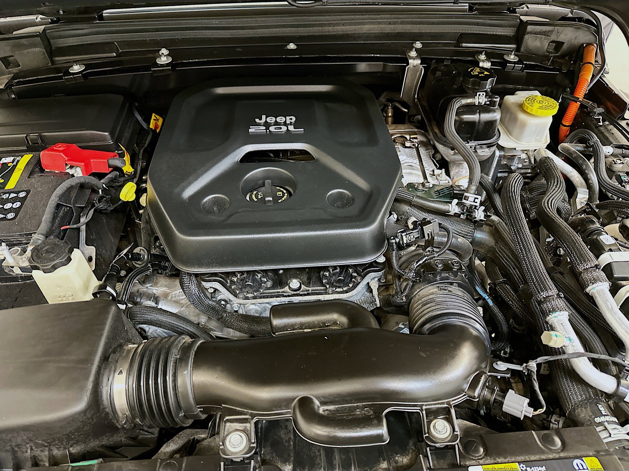 Used 2021 Jeep Wrangler Sahara w/ Cold Weather Group image 34