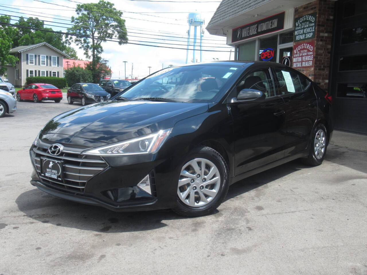 Used 2020 Hyundai Elantra SE w/ Cargo Package (C1) FWD image 22