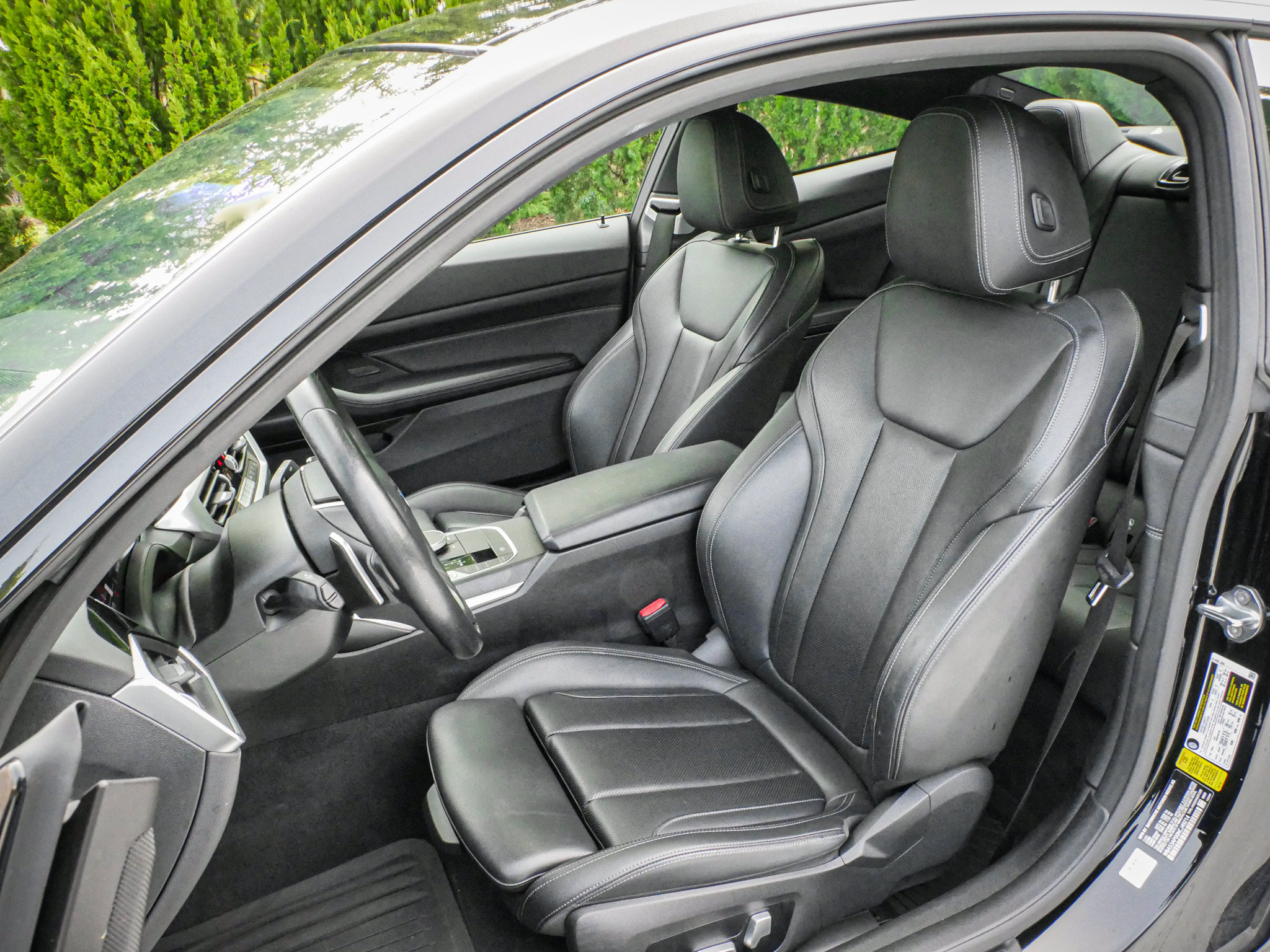 Used 2022 BMW 430i Coupe w/ Convenience Package RWD image 16