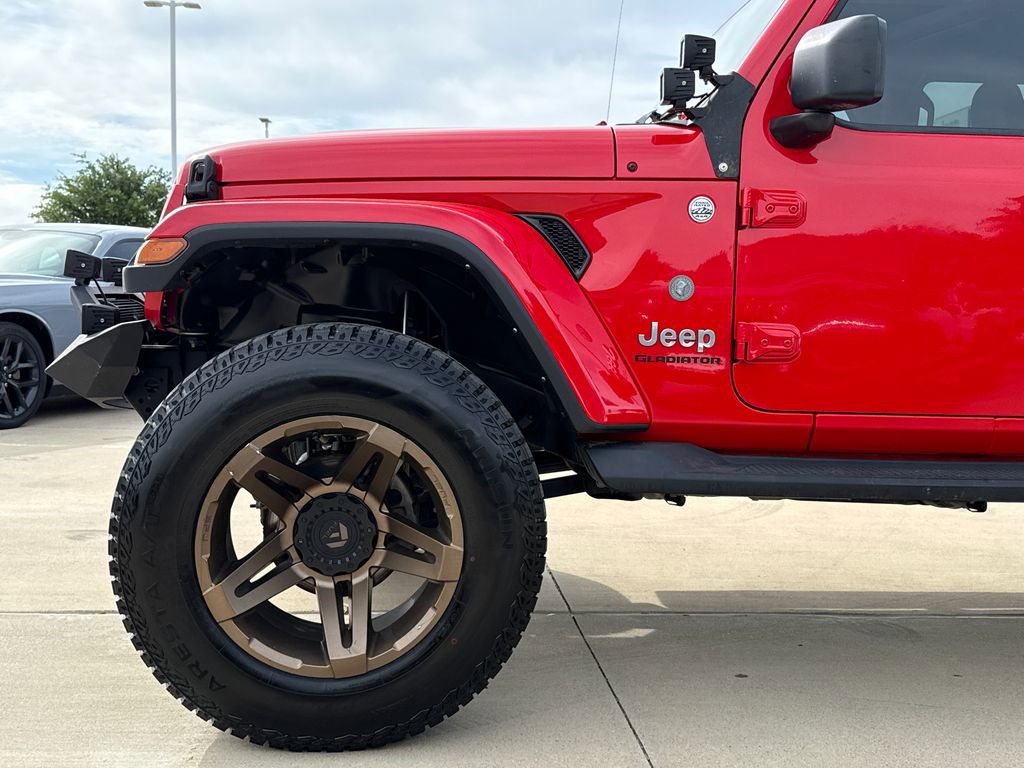 Used 2022 Jeep Gladiator Overland w/ Popular Equipment Package AWD/4WD image 5