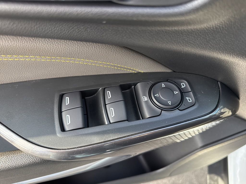 New 2026 Chevrolet Trax ACTIV w/ Sunroof Package image 26