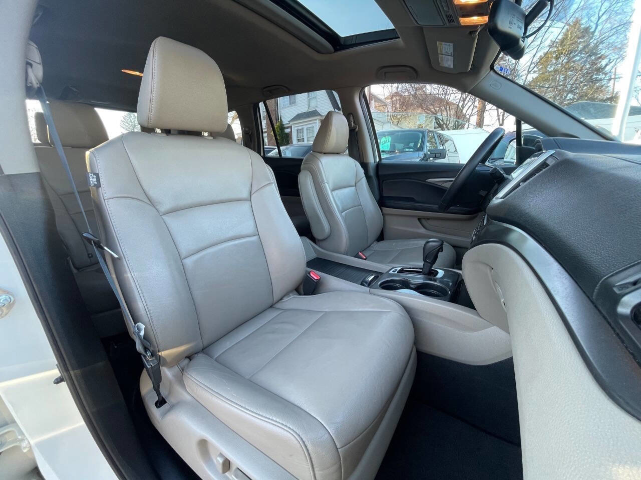 Used 2017 Honda Pilot EX-L image 39