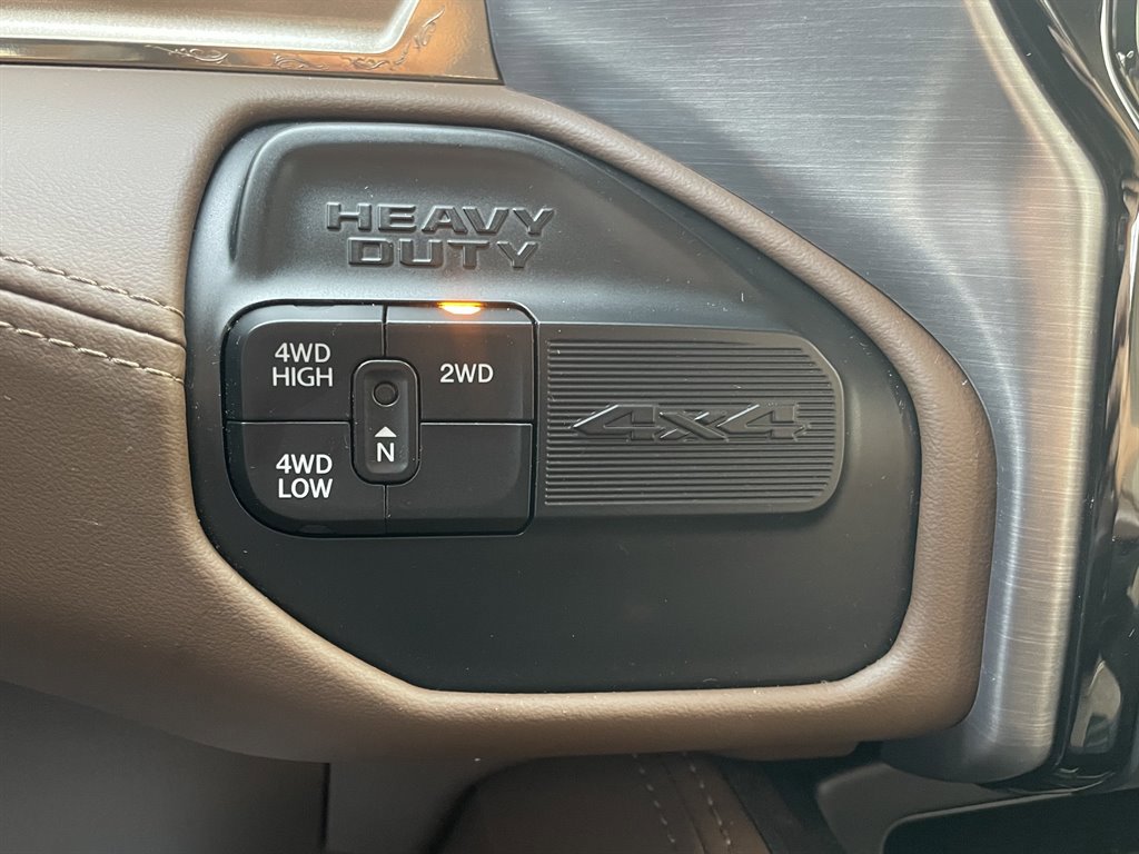 Used 2021 RAM 3500 Limited image 32