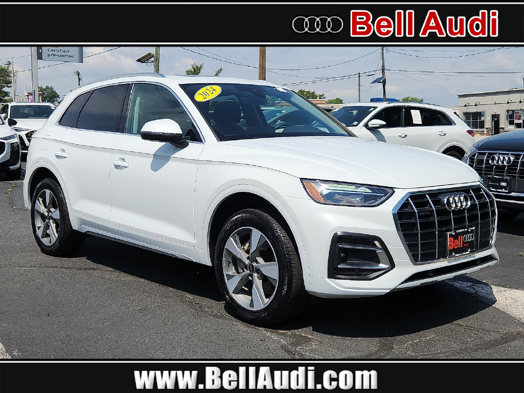 Used 2024 Audi Q5 2.0T Premium w/ Convenience Package AWD/4WD image 1