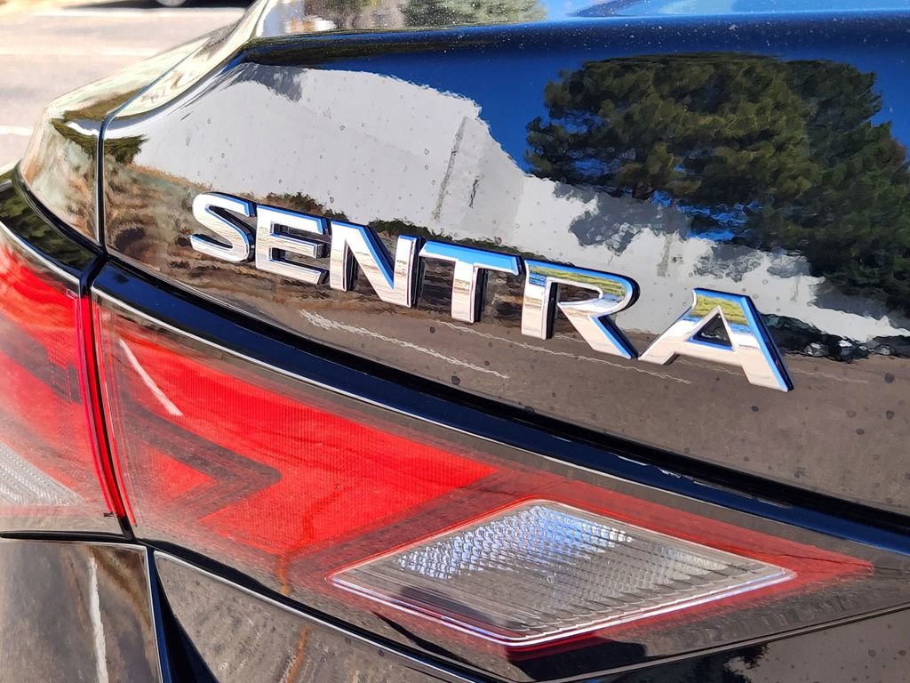 Used 2025 Nissan Sentra S image 13