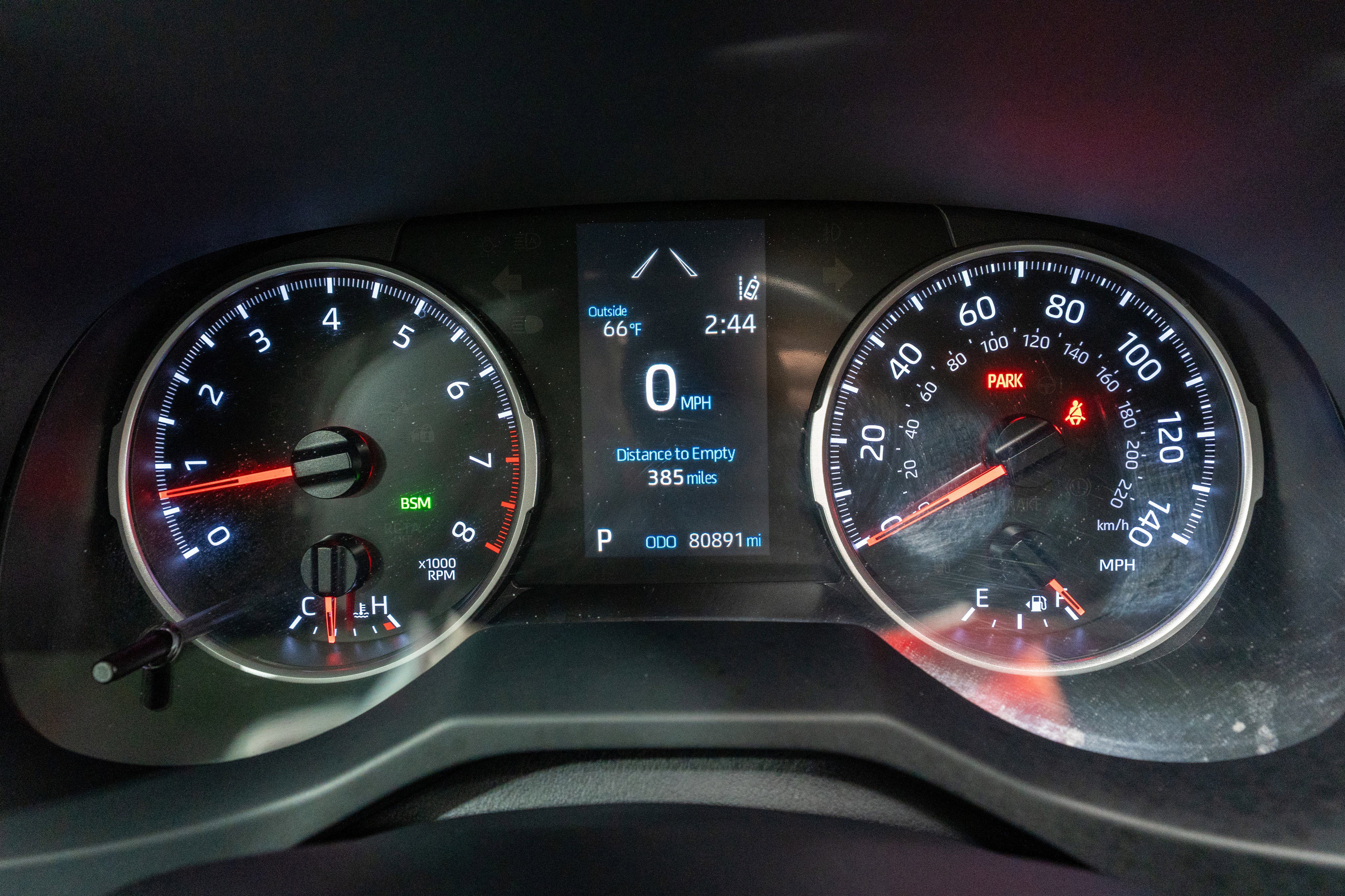 Used 2019 Toyota RAV4 XLE Premium image 23