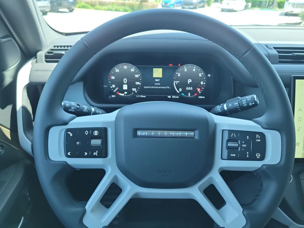 New 2026 Land Rover Defender 110 X-Dynamic SE AWD/4WD image 29