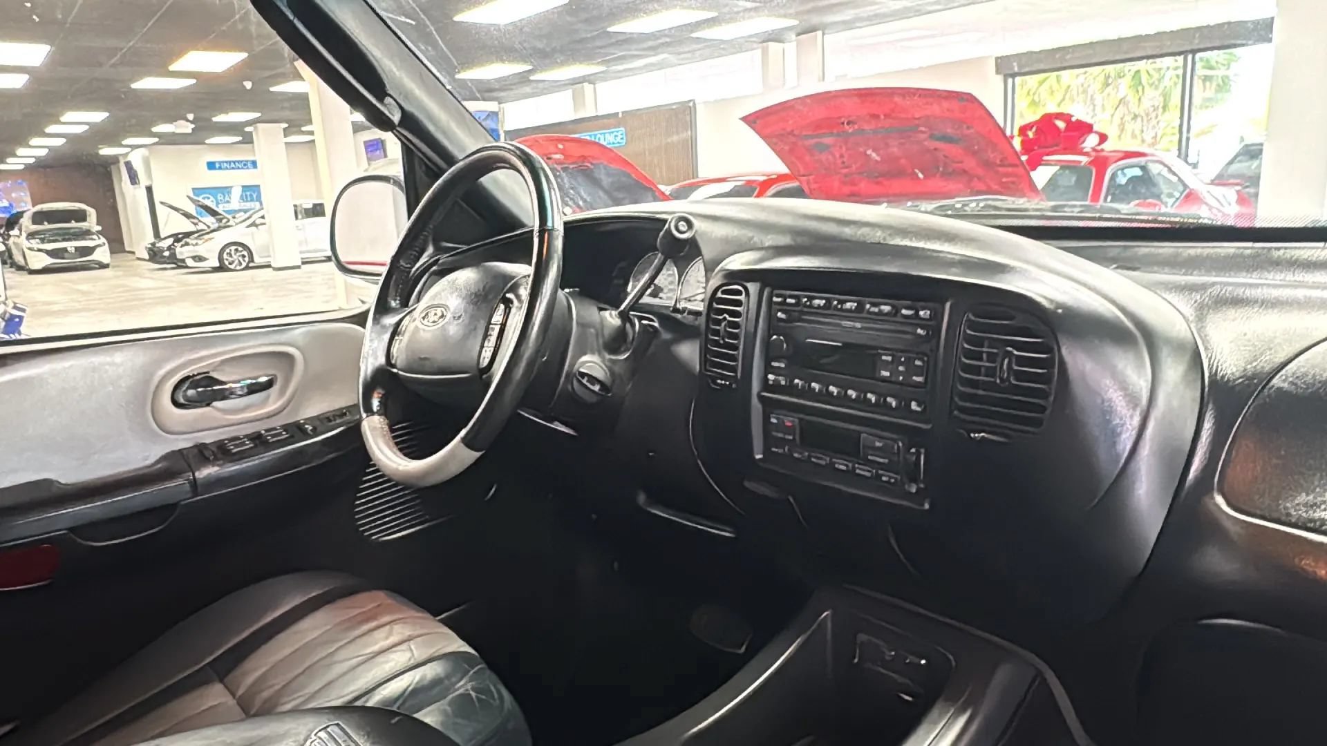 Used 2003 Ford F150 Harley-Davidson RWD image 11