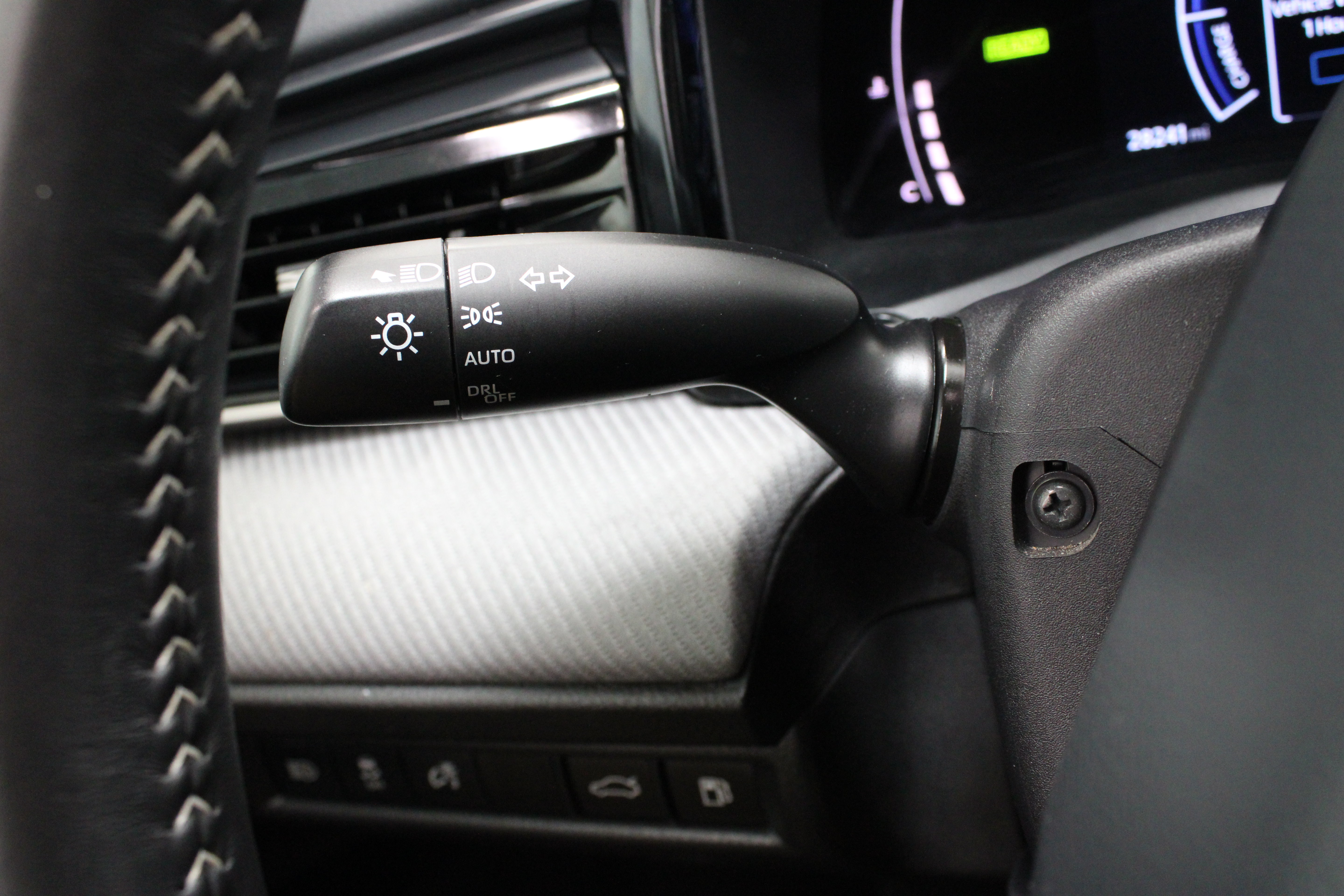 Used 2025 Toyota Camry SE w/ Multimedia Upgrade Package FWD image 25
