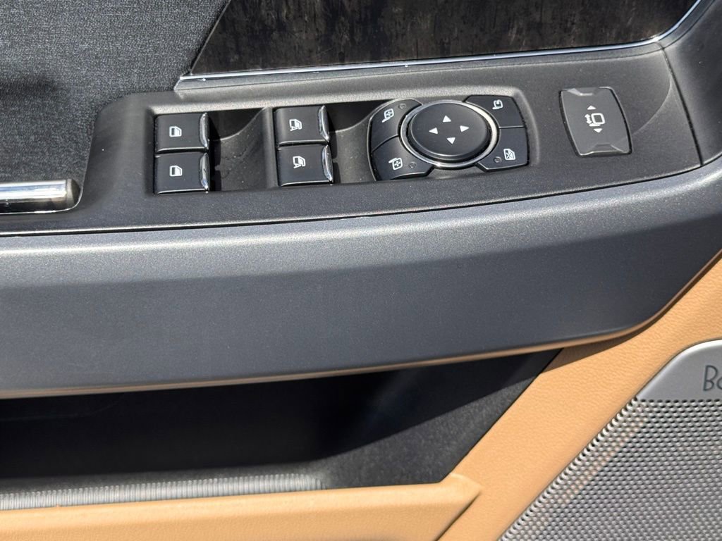 Used 2023 Ford F450 Lariat w/ Lariat Ultimate Package AWD/4WD image 17