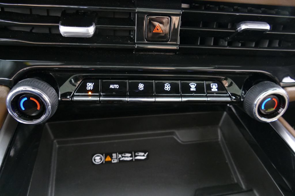Used 2025 Chevrolet Tahoe High Country w/ Sun And Tow Package AWD/4WD image 19