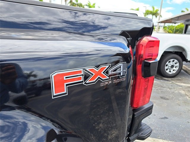 Used 2024 Ford F350 Limited w/ FX4 Off-Road Package image 8