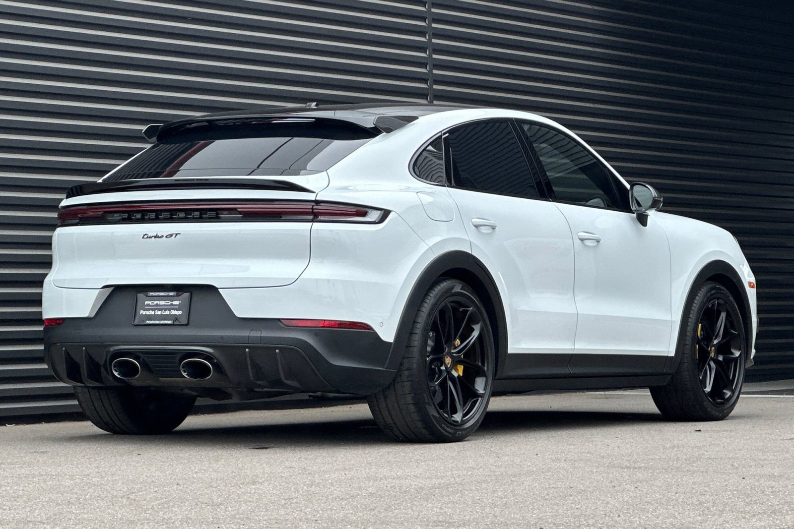 Used 2024 Porsche Cayenne Turbo GT image 8