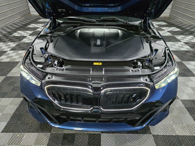 Used 2026 BMW i5 eDrive40 w/ M Sport Package image 40