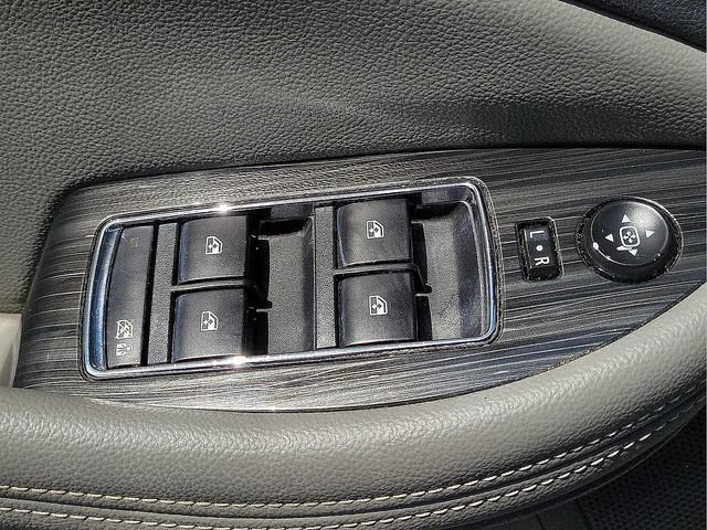 Used 2018 Chevrolet Impala LT w/ LT Convenience Package FWD image 21