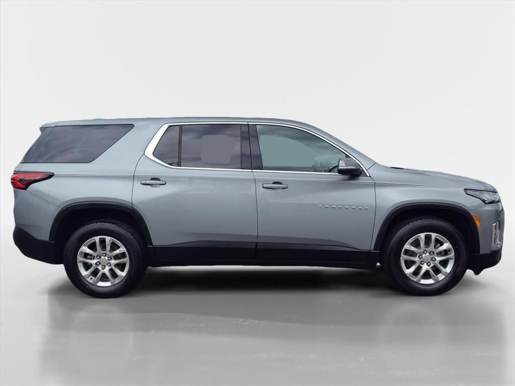 Used 2023 Chevrolet Traverse LS w/ Safety Package AWD/4WD image 6