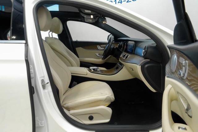 Used 2018 Mercedes-Benz E 300 image 39
