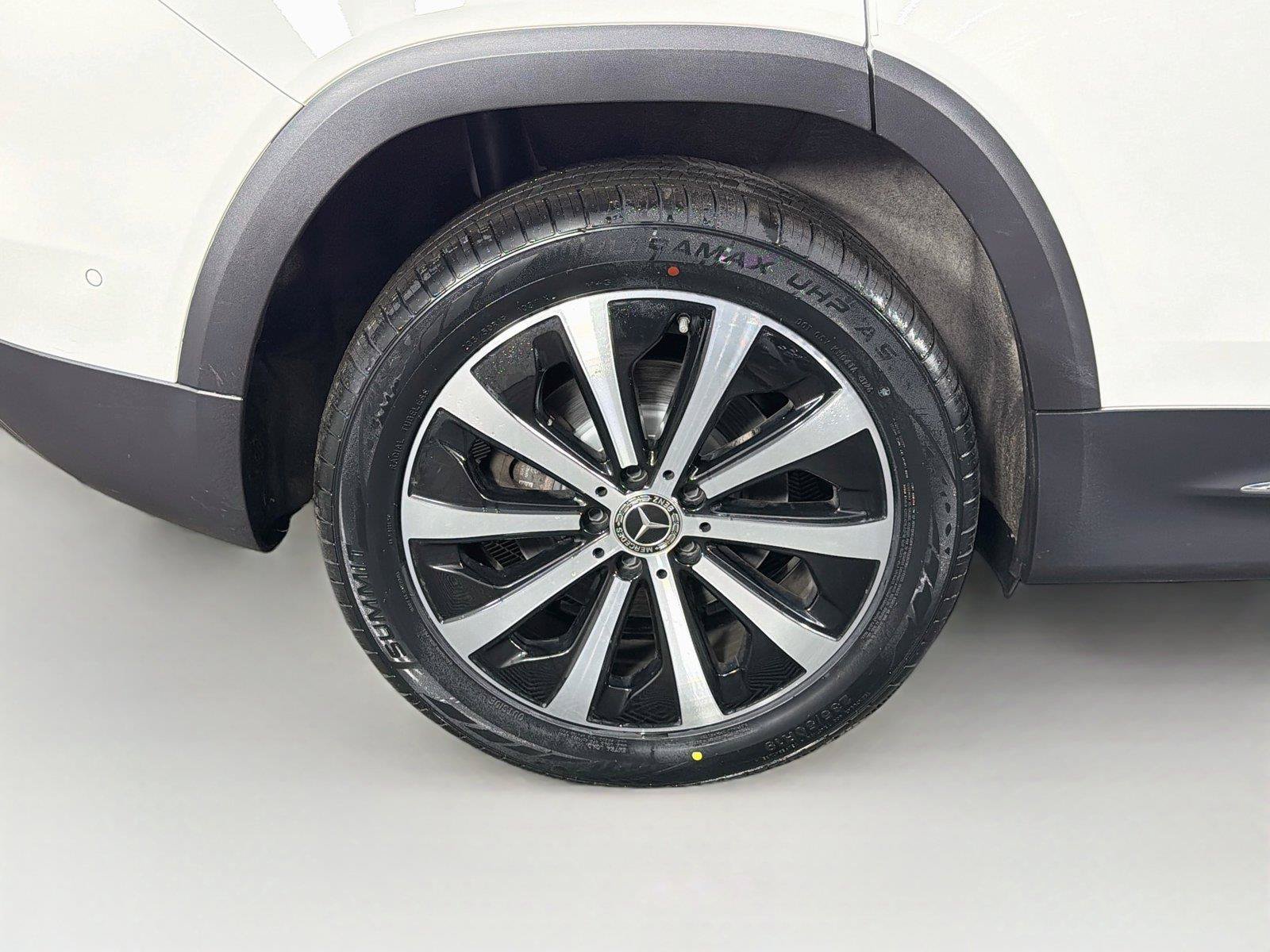 Used 2023 Mercedes-Benz GLB 250 4MATIC image 33