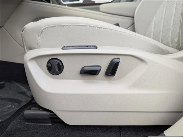 New 2026 Volkswagen Atlas SEL Premium R-Line image 11