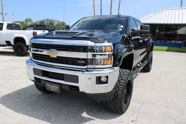 Used 2017 Chevrolet Silverado 2500 LTZ w/ Duramax Plus Package AWD/4WD image 3