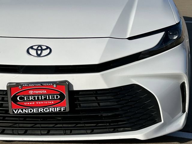 Certified 2025 Toyota Camry LE FWD image 9
