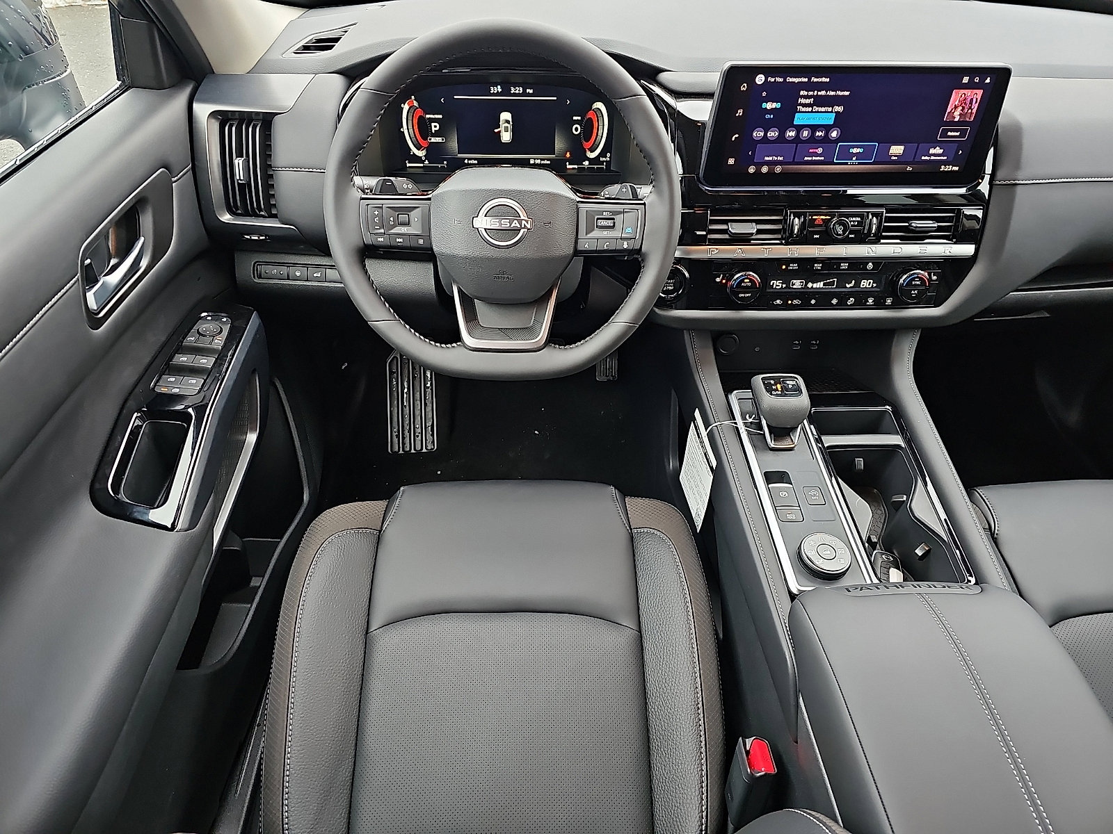 New 2026 Nissan Pathfinder SL image 7