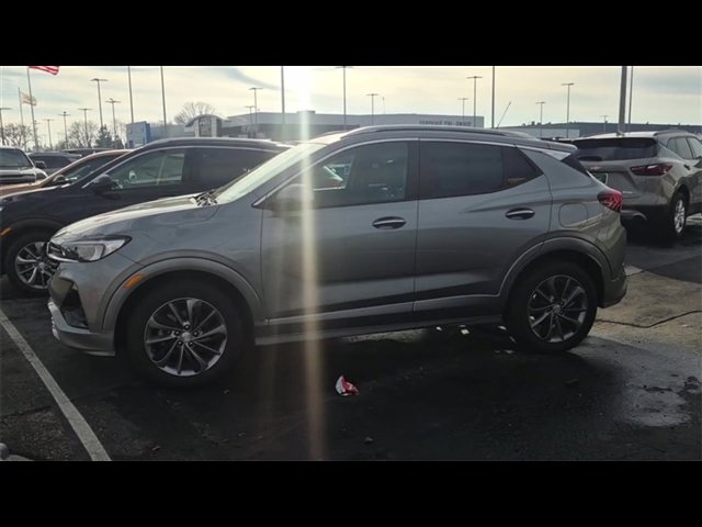 Certified 2023 Buick Encore GX Select w/ Sport Touring Package image 2