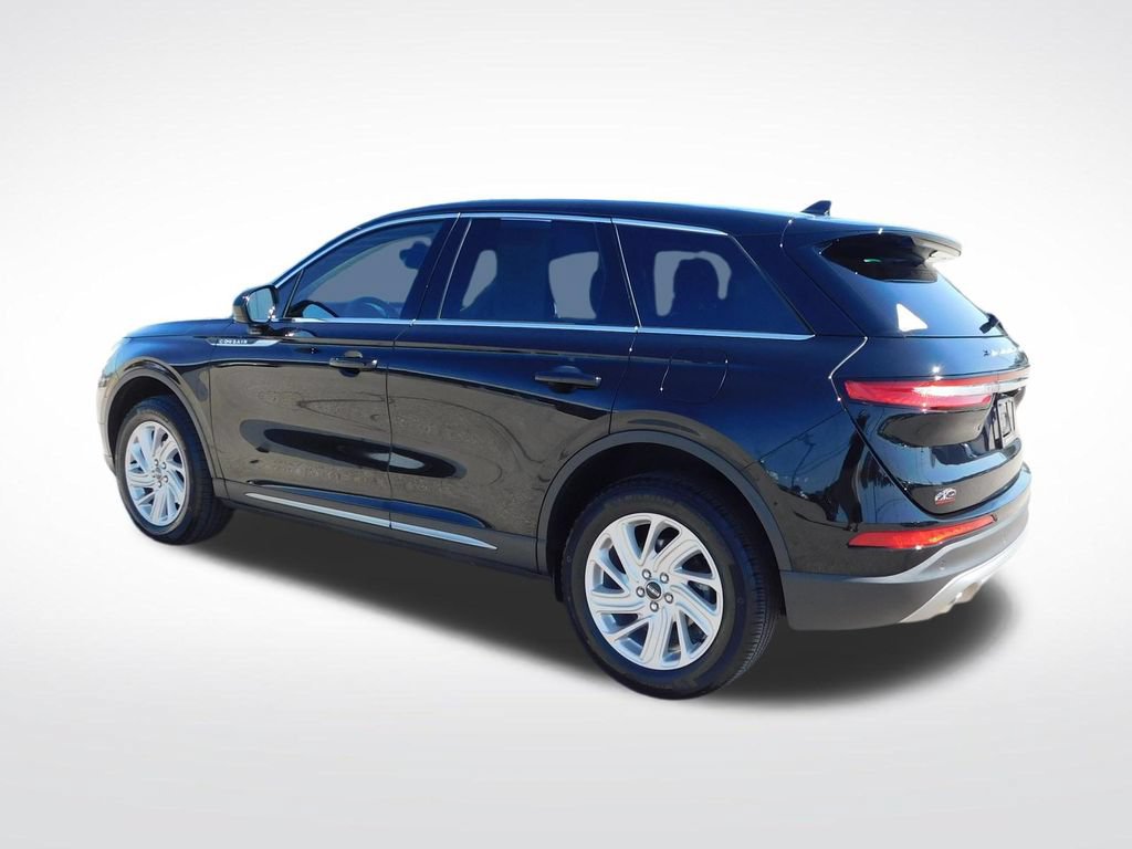 Used 2023 Lincoln Corsair FWD image 5