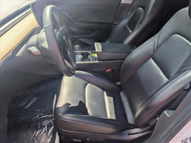 Used 2019 Tesla Model 3 Standard Range Plus image 14