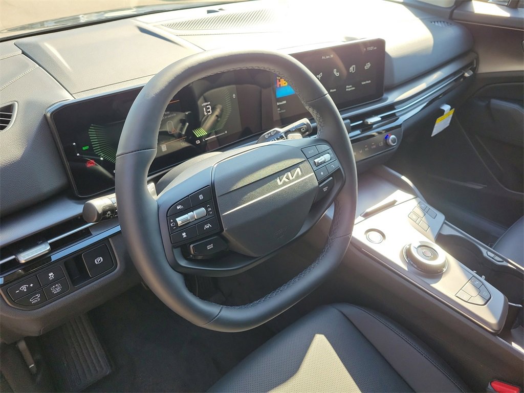 New 2026 Kia Sportage EX image 24