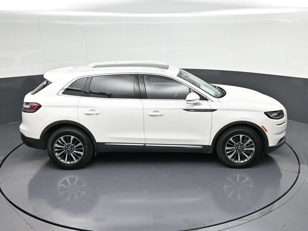 Used 2023 Lincoln Nautilus Reserve FWD image 21