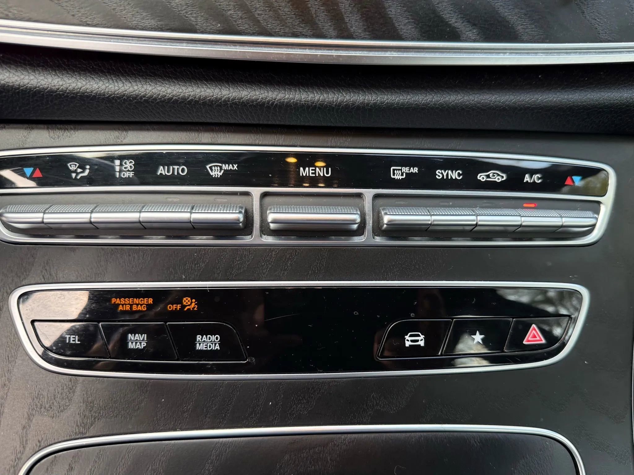 Used 2023 Mercedes-Benz E 350 Sedan image 30