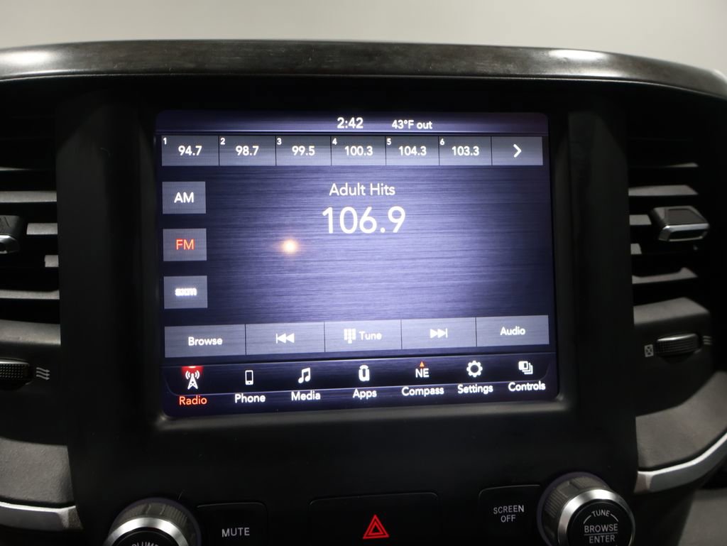 Certified 2021 RAM 1500 Big Horn image 28