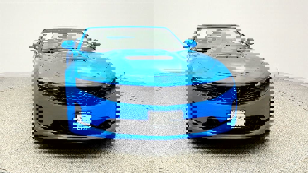 Used 2022 Chevrolet Camaro LT w/ Technology Package image 1