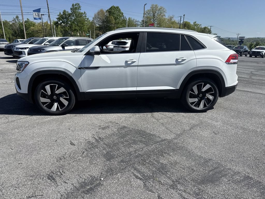 New 2026 Volkswagen Atlas Cross Sport SE AWD/4WD image 3
