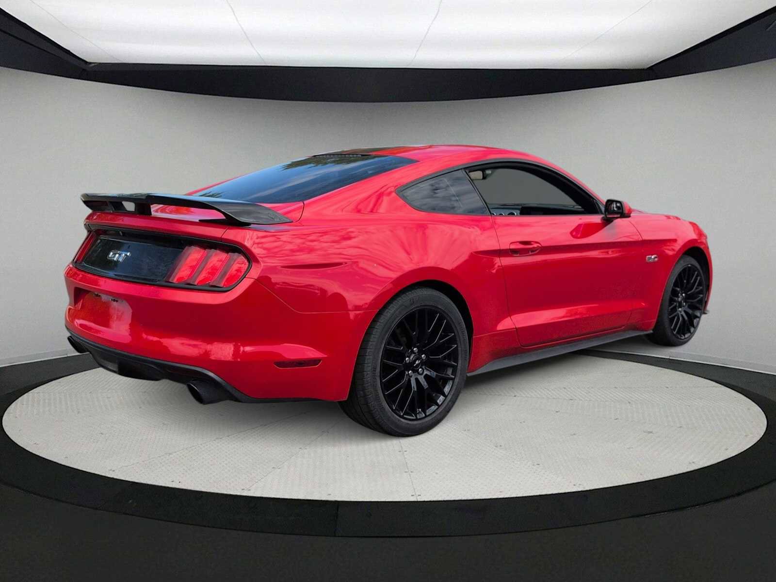 Used 2016 Ford Mustang GT w/ GT Performance Package image 8